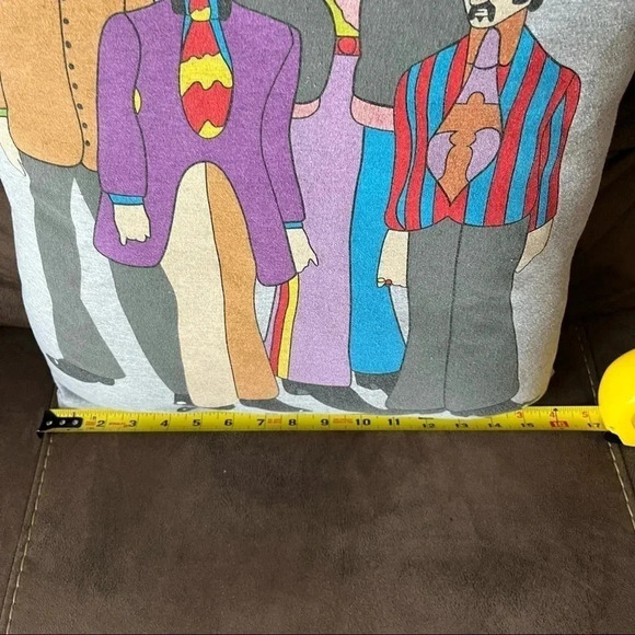 Handmade The Beatles Yellow Submarine Cartoon Grey Jersey Throw Pillow - Picture 6 of 10
